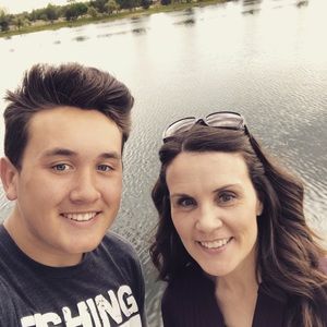 Meet your Posher, Sydnie